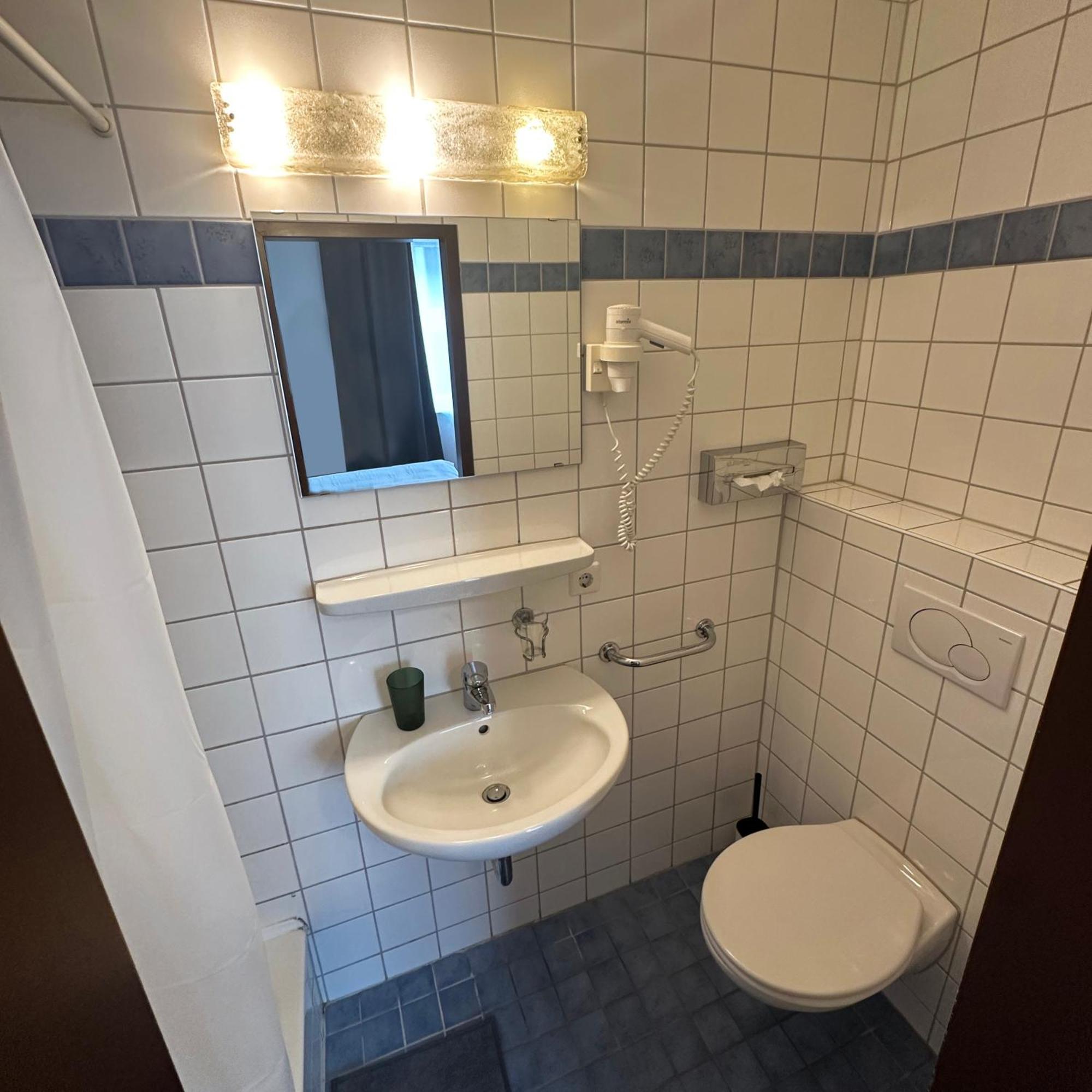 Benztown Hotel Gaestehaus Штутгарт Екстер'єр фото